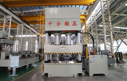 如何選擇可靠的1000噸四柱液壓機(jī)廠家？